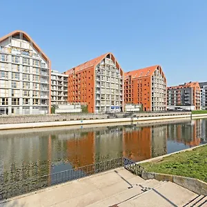 Downtown Aura Ii Danzig
